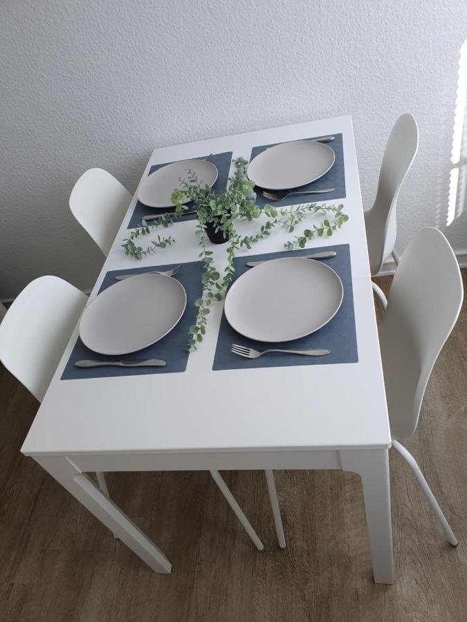 Eine Schoene Wohnung Im Herzen Von Μπρέμερχαφεν Εξωτερικό φωτογραφία